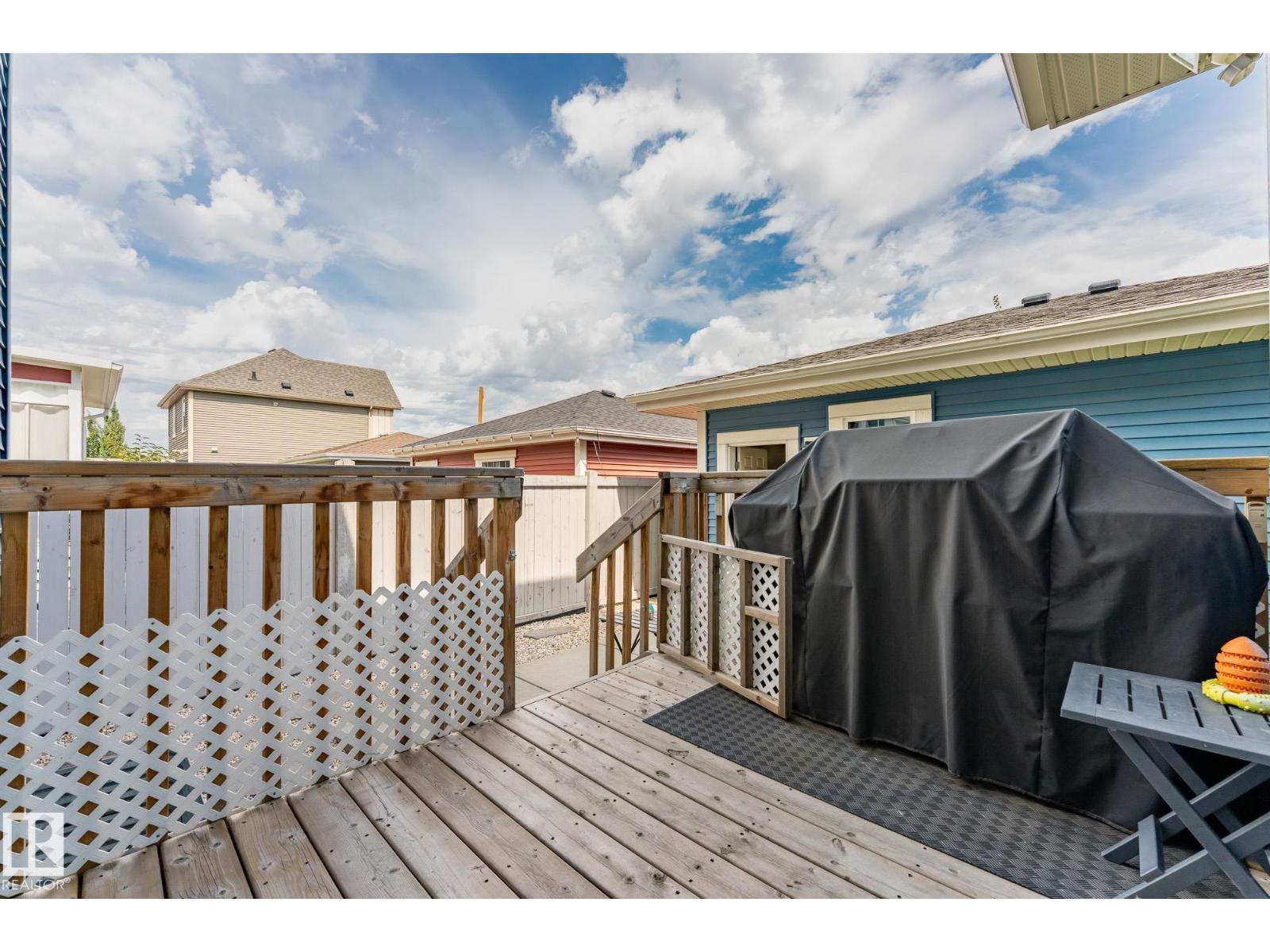 Photo 10 of 5203 Admiral Walter Hose St Nw, Edmonton AB
