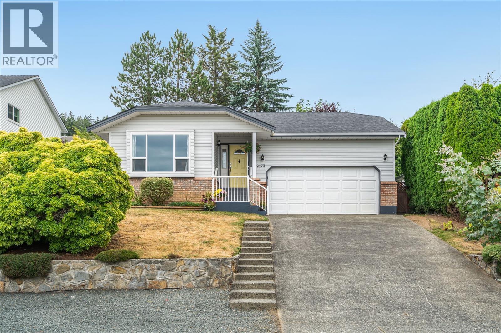 Photo 1 of 2173 Woodthrush Pl, Nanaimo BC