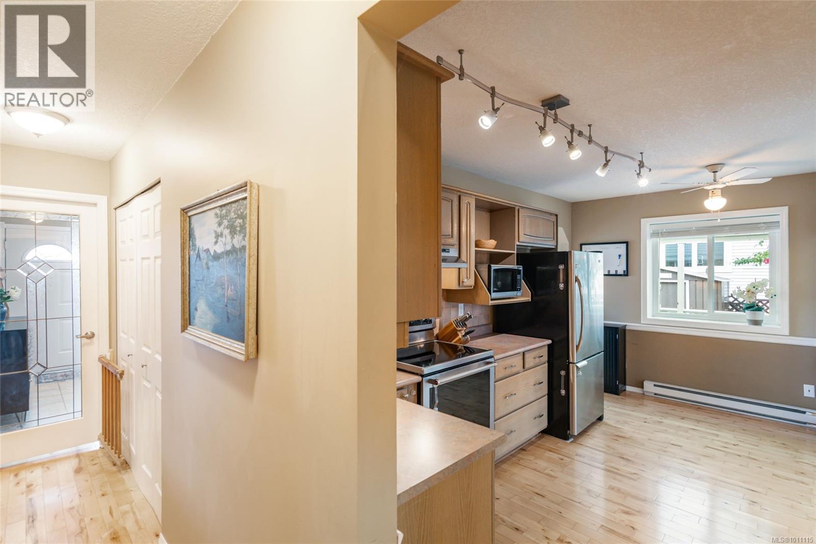 Photo 20 of 2173 Woodthrush Pl, Nanaimo BC
