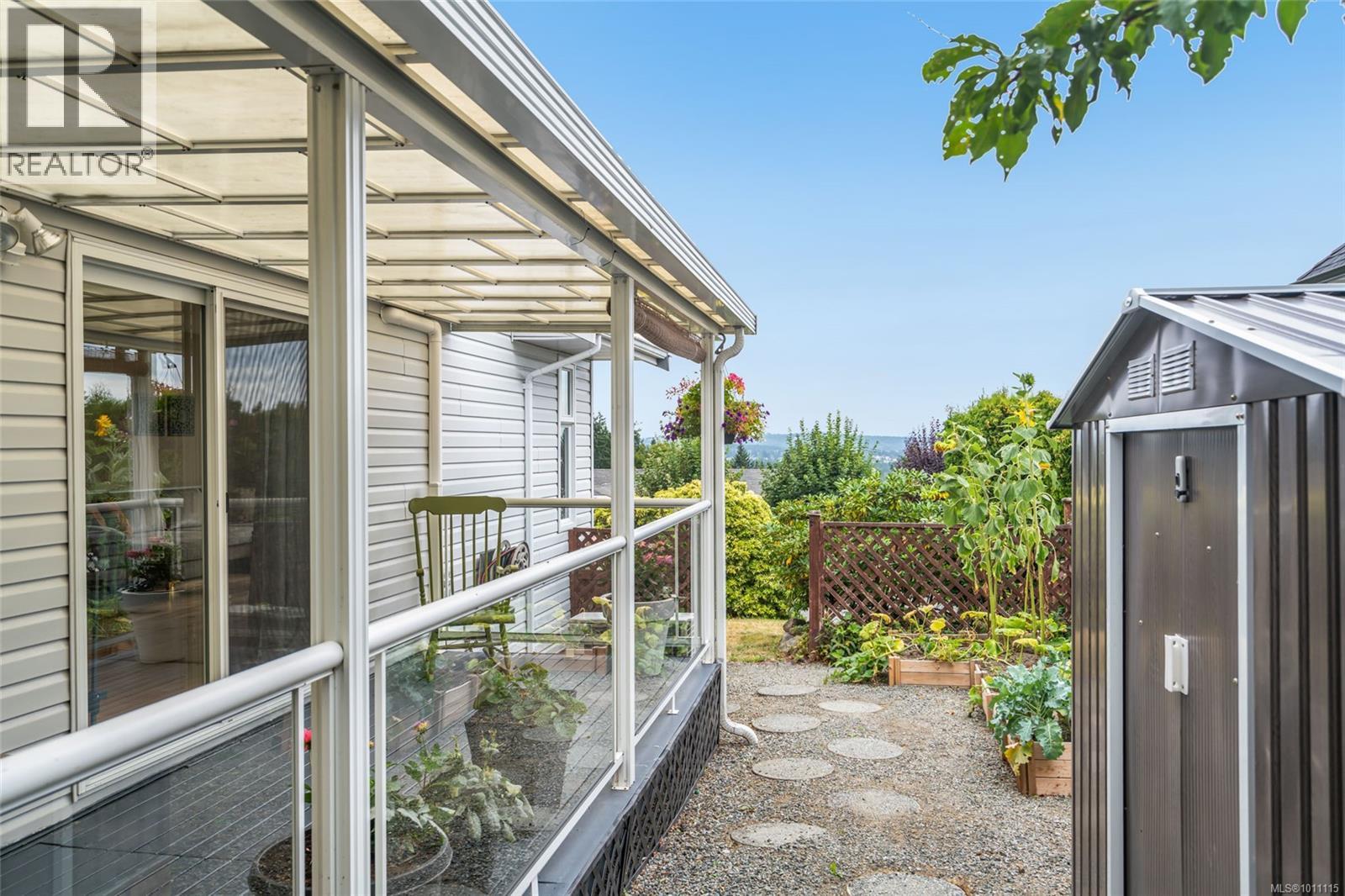 Photo 39 of 2173 Woodthrush Pl, Nanaimo BC