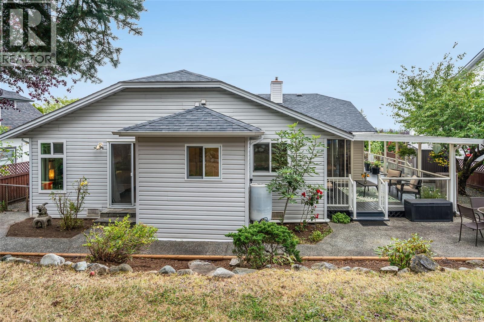 Photo 41 of 2173 Woodthrush Pl, Nanaimo BC