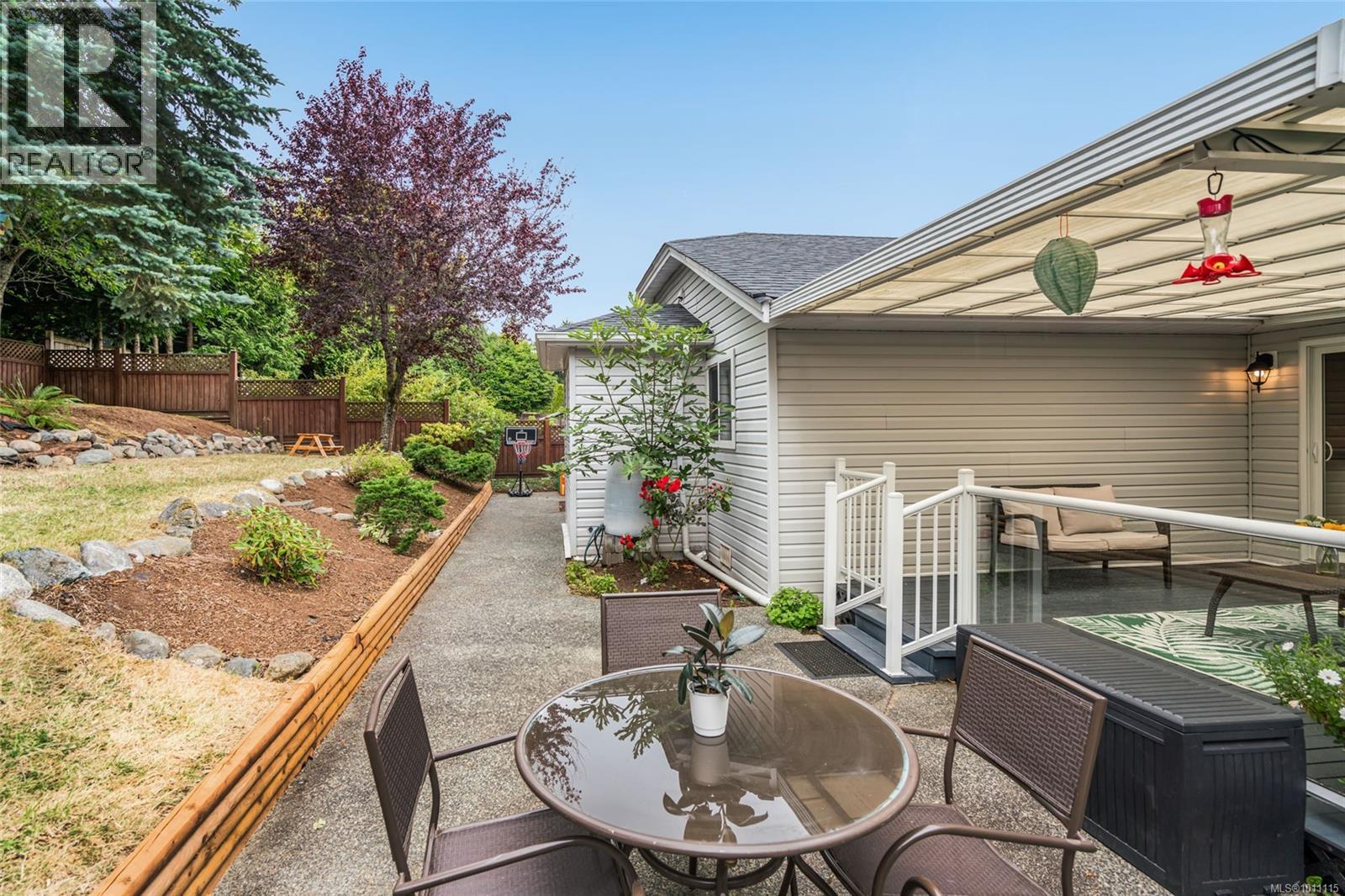 Photo 46 of 2173 Woodthrush Pl, Nanaimo BC