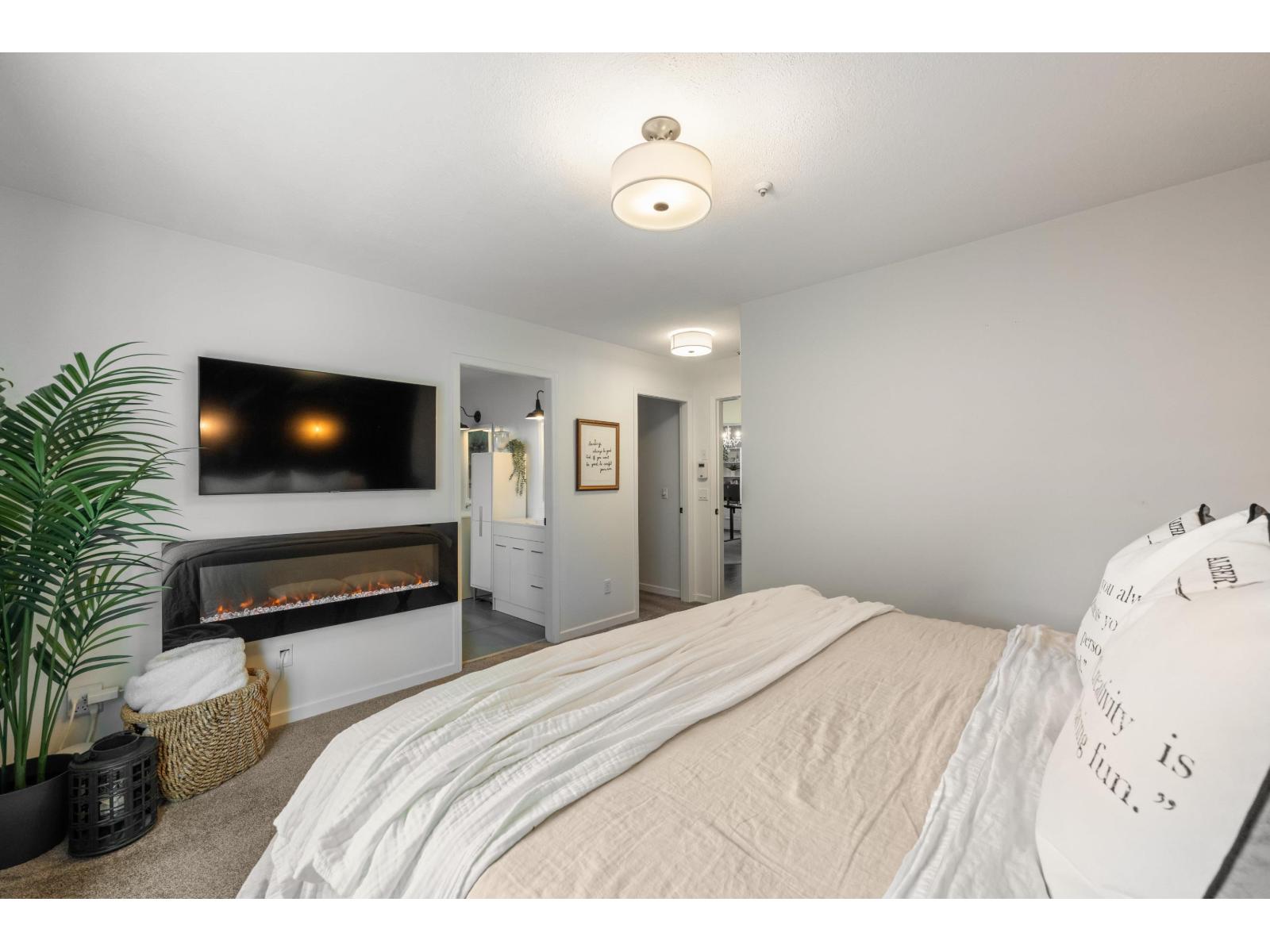 Photo 27 of 20 20750 Telegraph Trail, Langley BC