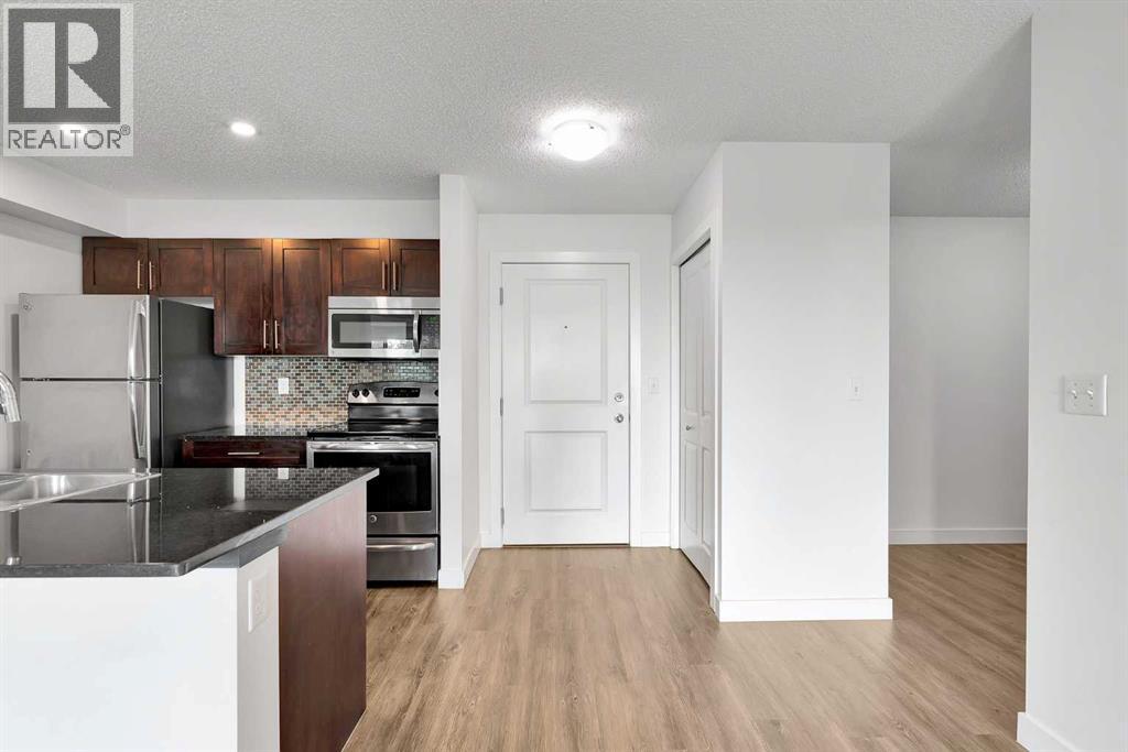 Photo 5 of 4313 1317 27 Street Se, Calgary AB