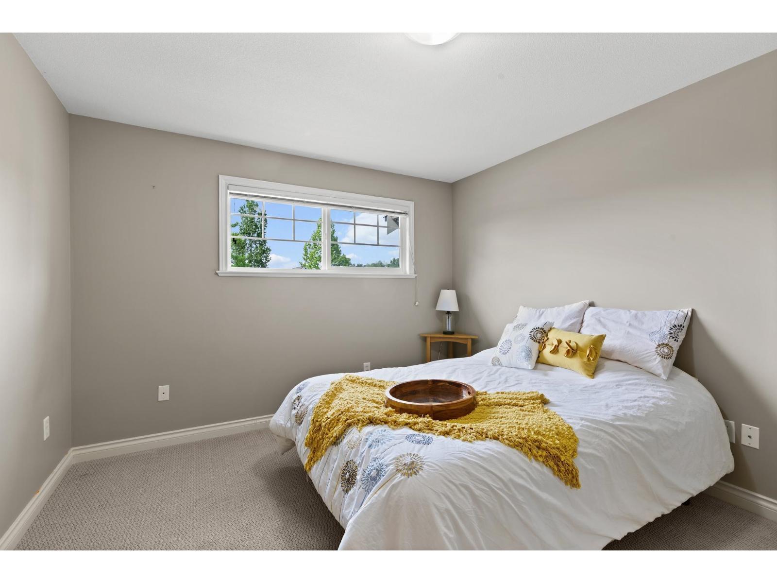 Photo 17 of 22342 50 Avenue, Langley BC