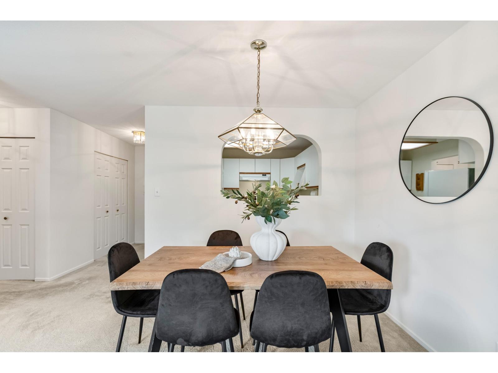 Photo 4 of 307 1273 Merklin Street, White Rock BC