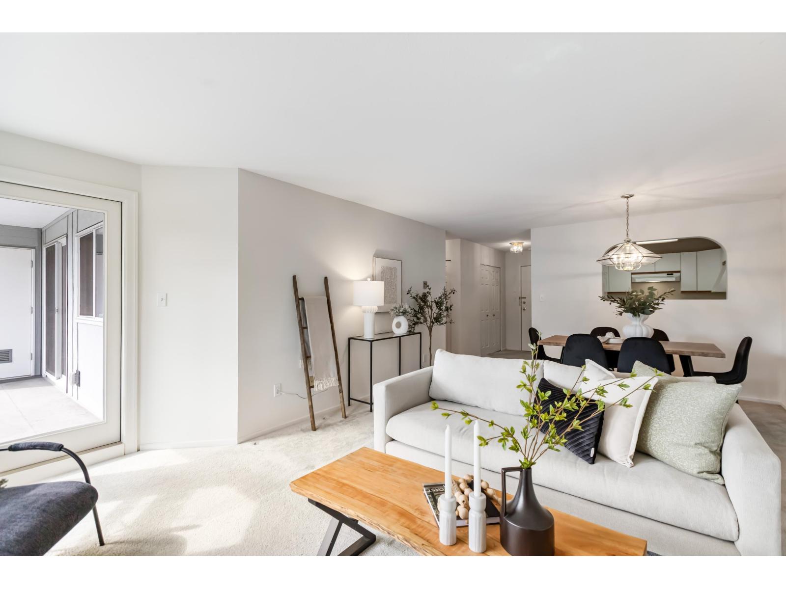 Photo 12 of 307 1273 Merklin Street, White Rock BC