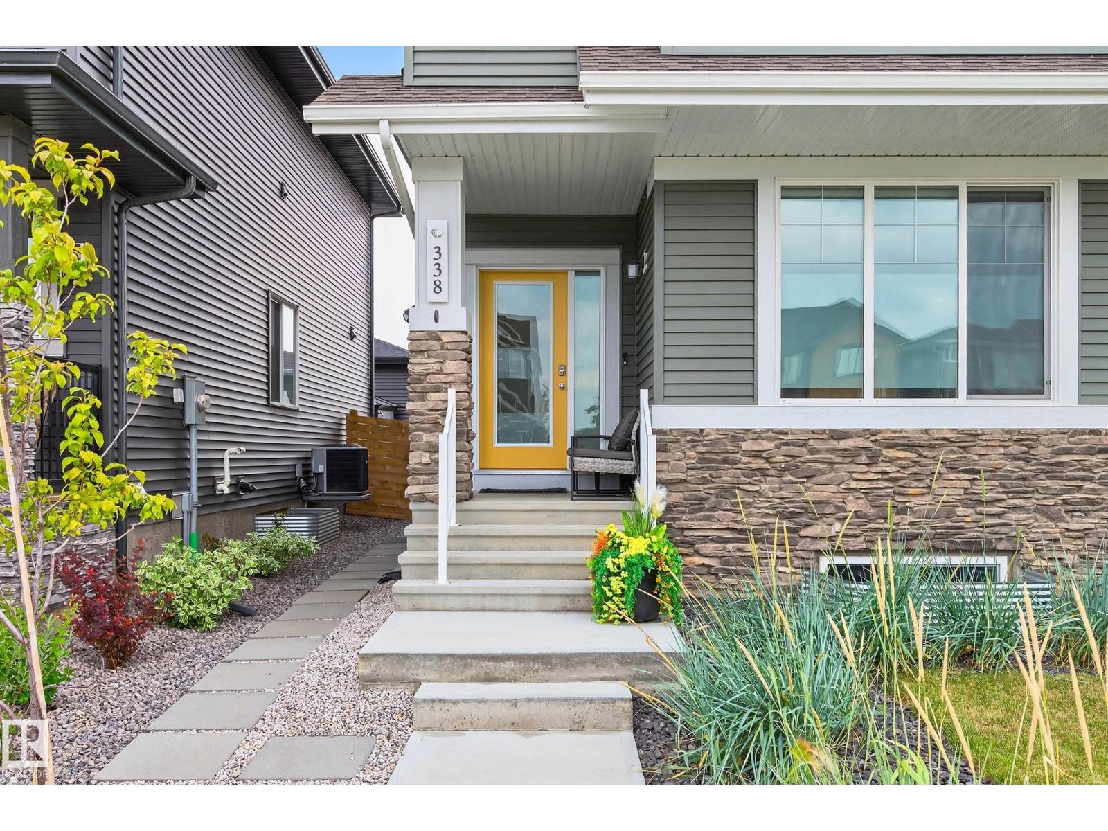 Photo 3 of 338 Jensen Lakes Bv, St Albert AB