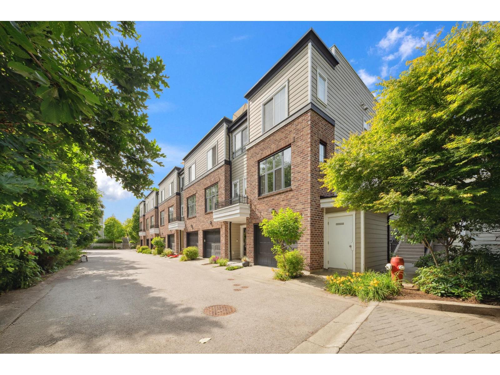 Photo 8 of 94 15588 32 Avenue, Surrey BC