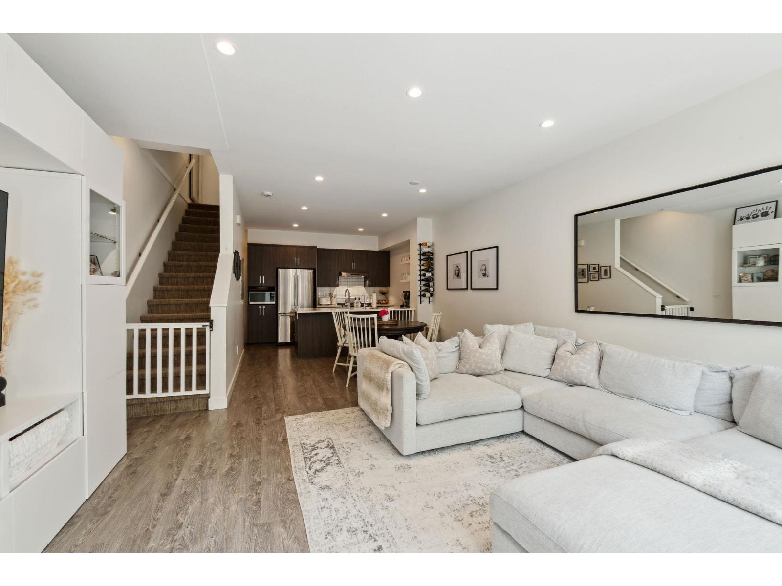 Photo 6 of 94 15588 32 Avenue, Surrey BC