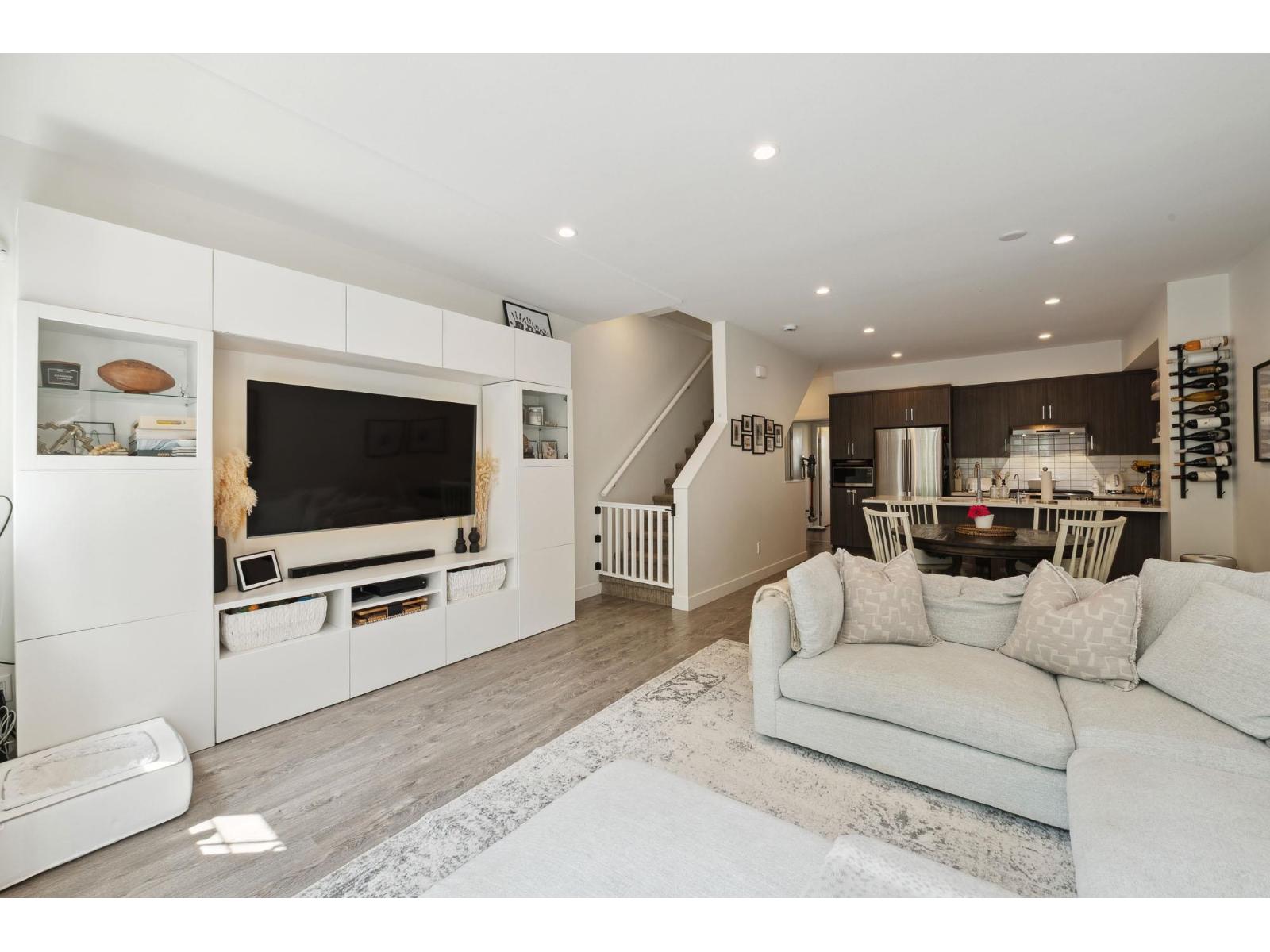 Photo 12 of 94 15588 32 Avenue, Surrey BC