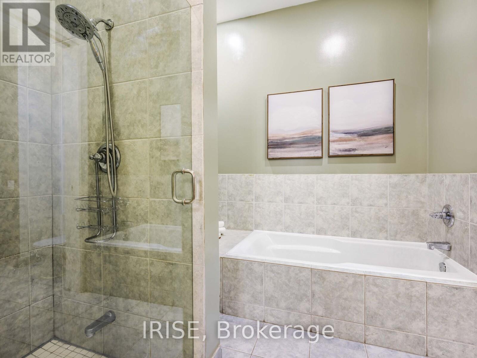 Photo 12 of 939 155 Dalhousie Street, Toronto ON