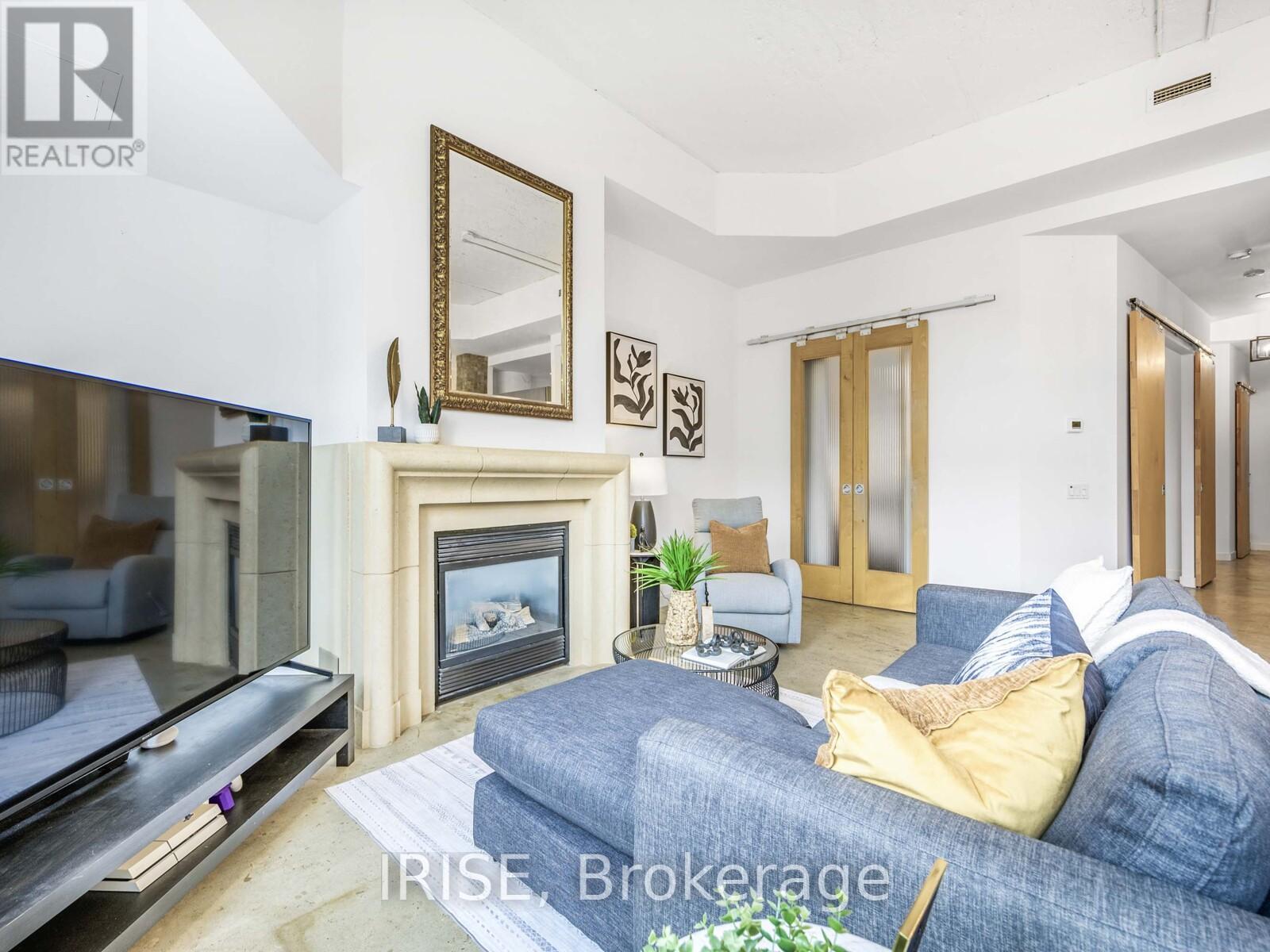Photo 28 of 939 155 Dalhousie Street, Toronto ON