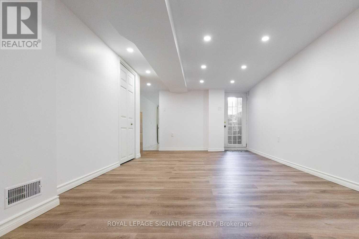 Photo 1 of Lower 613 Crawford Street, Toronto ON
