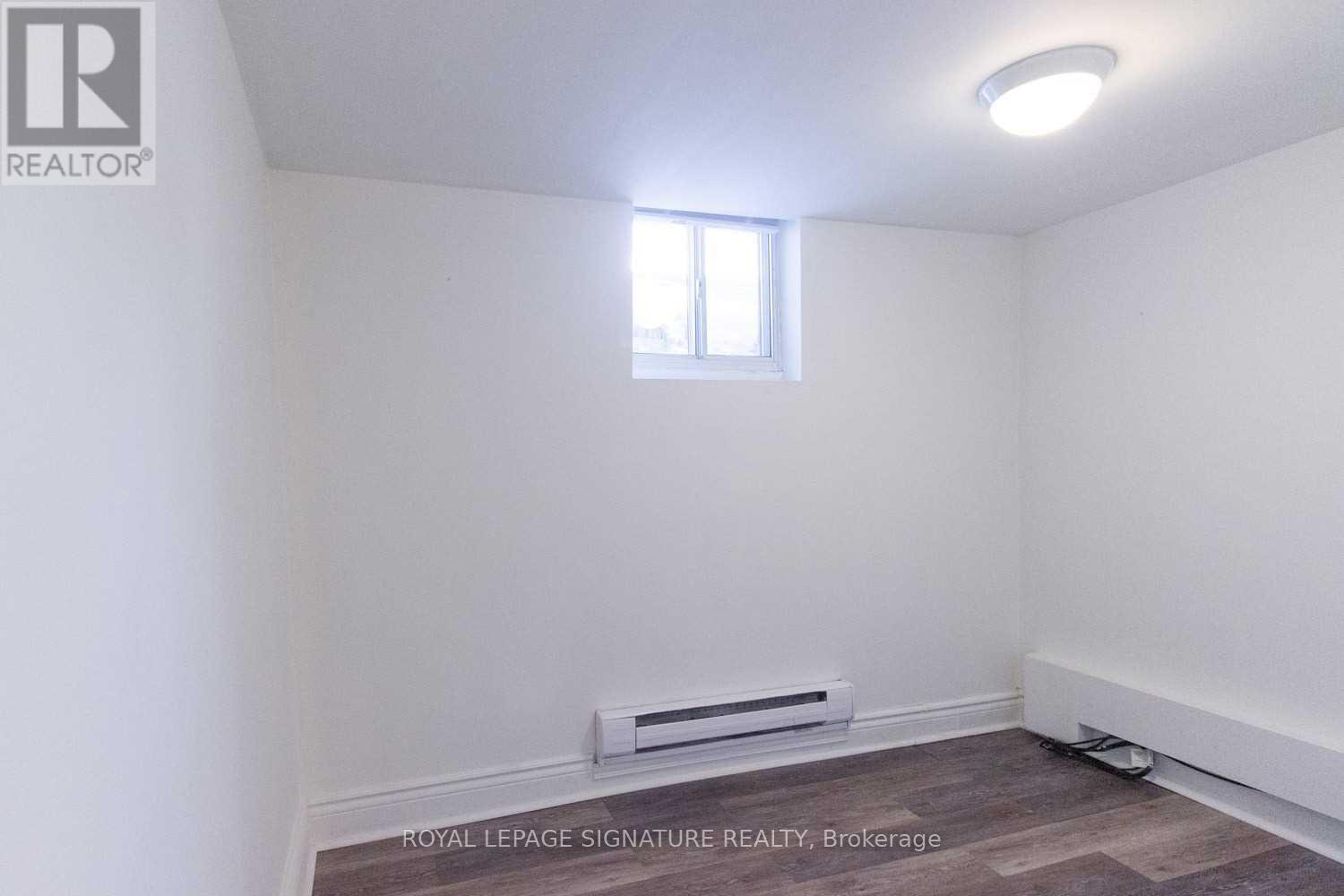 Photo 5 of Lower 613 Crawford Street, Toronto ON