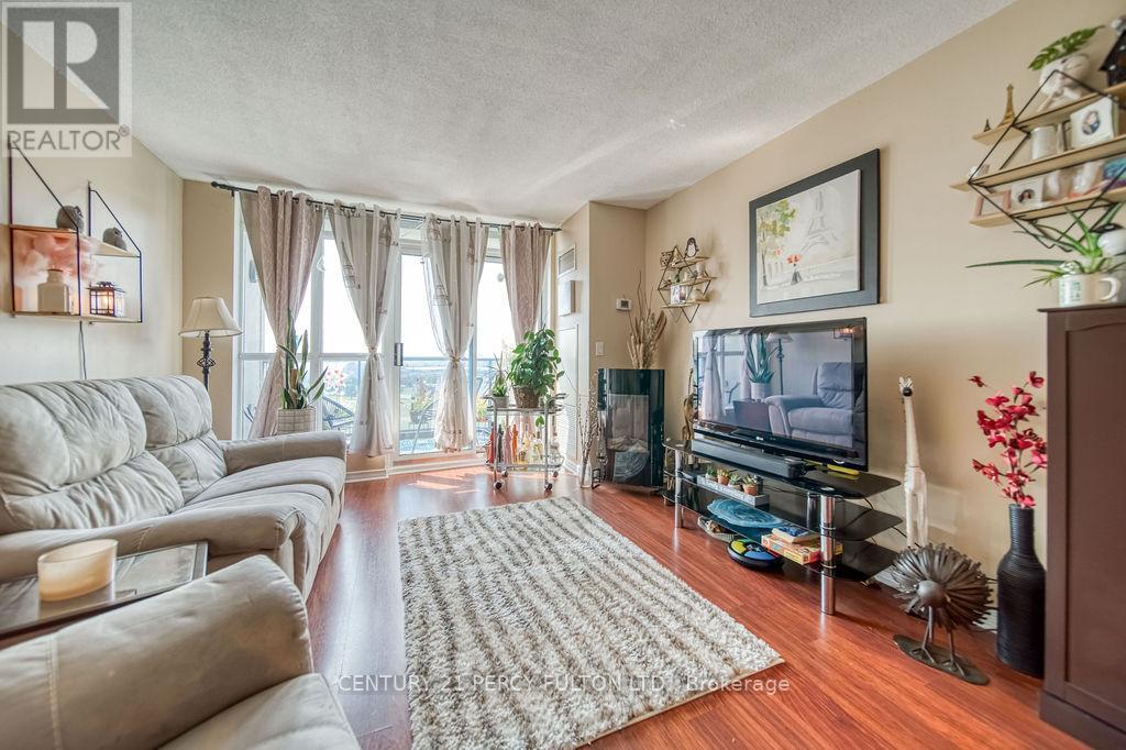 Photo 15 of 911 340 Watson Street W, Whitby ON