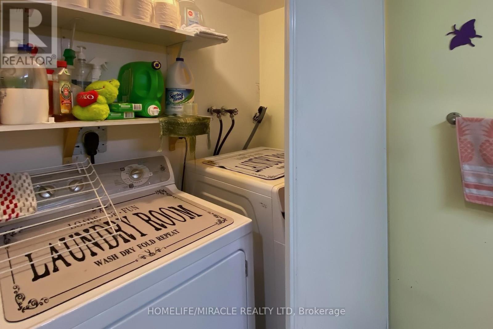 Photo 15 of 8 57 Hedge End Road, Toronto ON