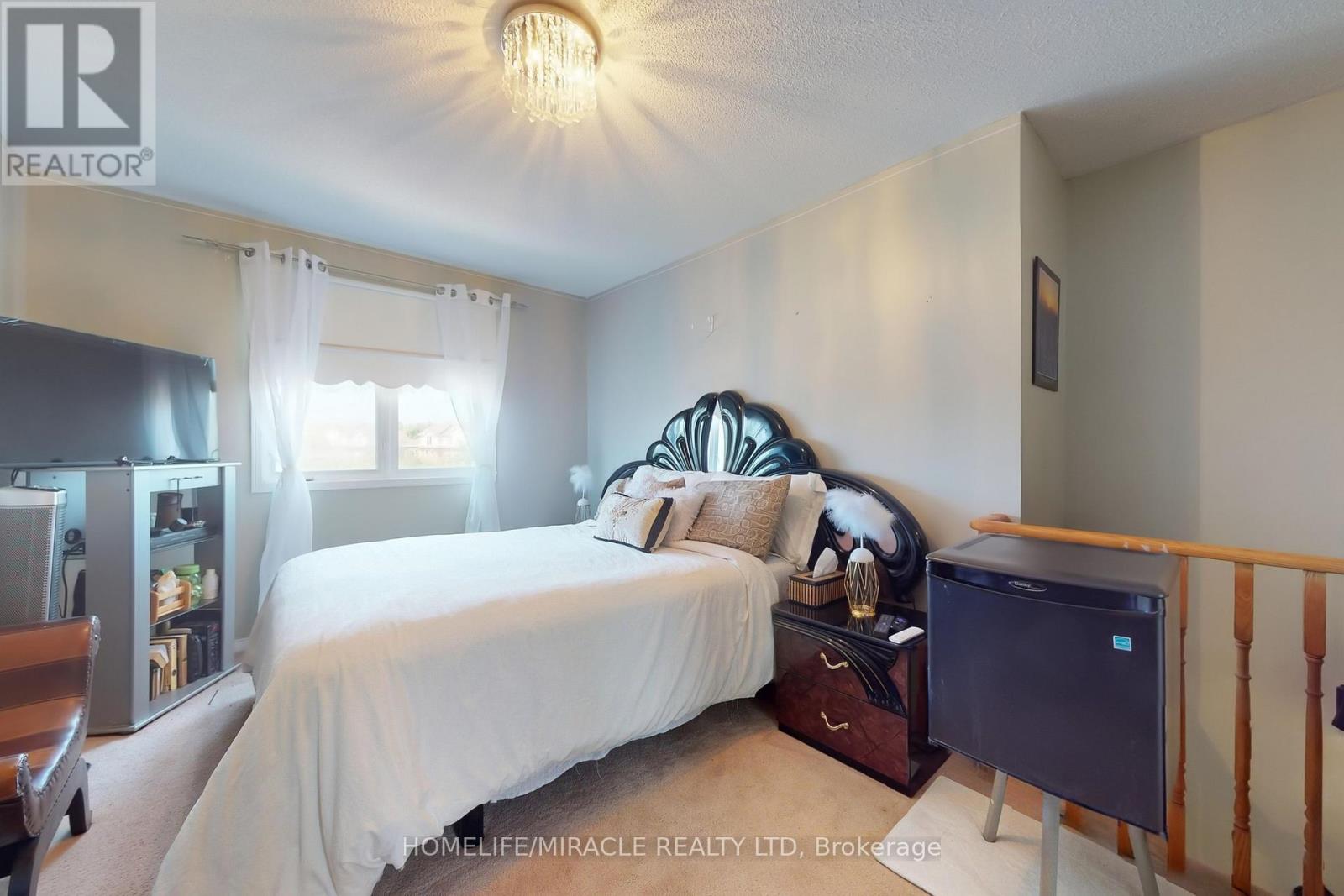 Photo 27 of 8 57 Hedge End Road, Toronto ON