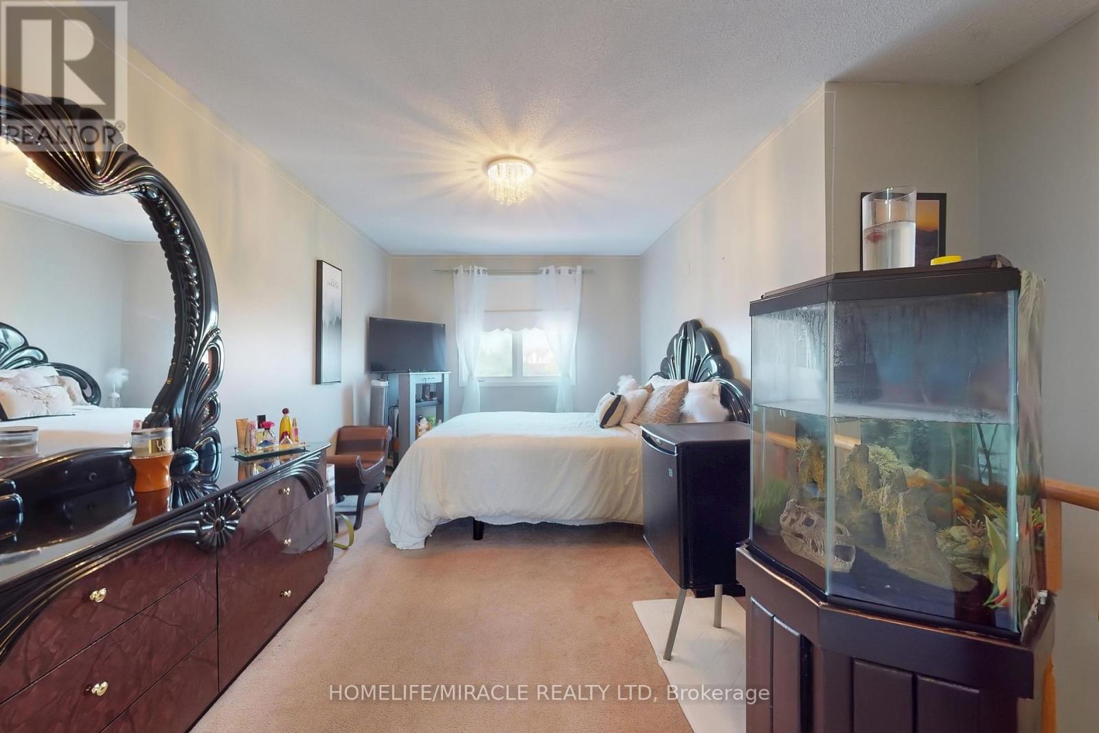 Photo 28 of 8 57 Hedge End Road, Toronto ON