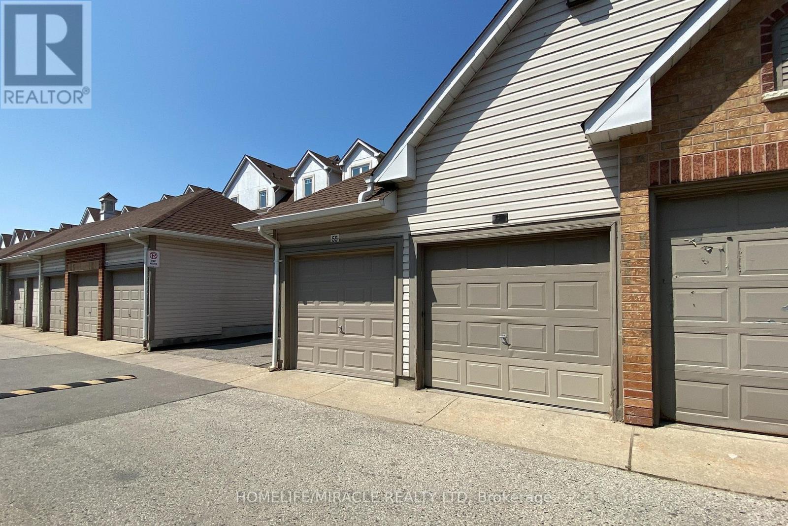 Photo 48 of 8 57 Hedge End Road, Toronto ON