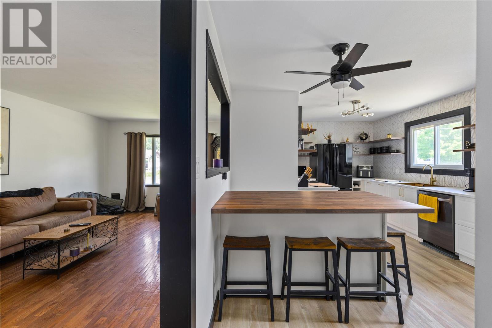 Photo 16 of 107 Ransome Dr, Sault Ste Marie ON