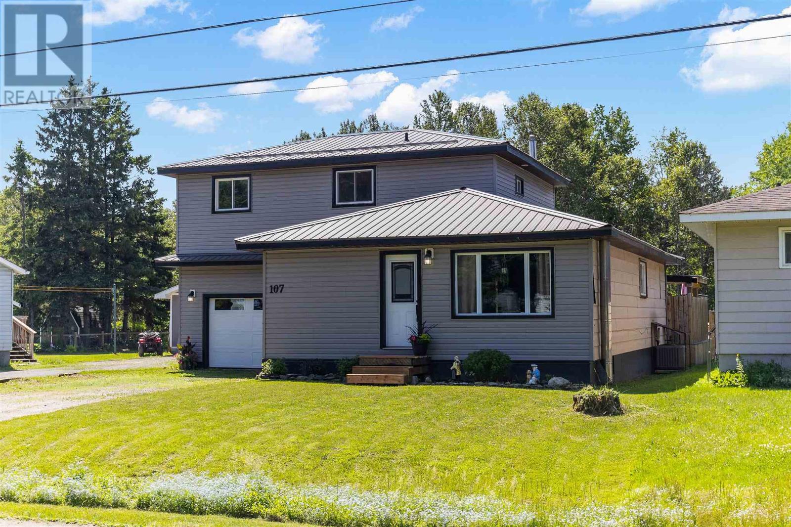 Photo 2 of 107 Ransome Dr, Sault Ste Marie ON