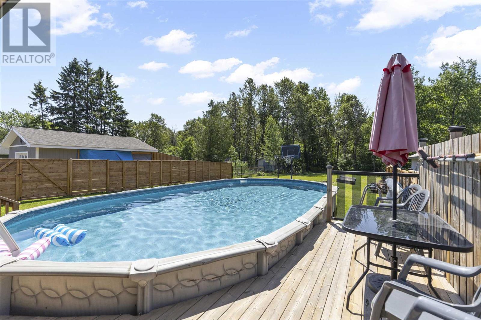 Photo 7 of 107 Ransome Dr, Sault Ste Marie ON