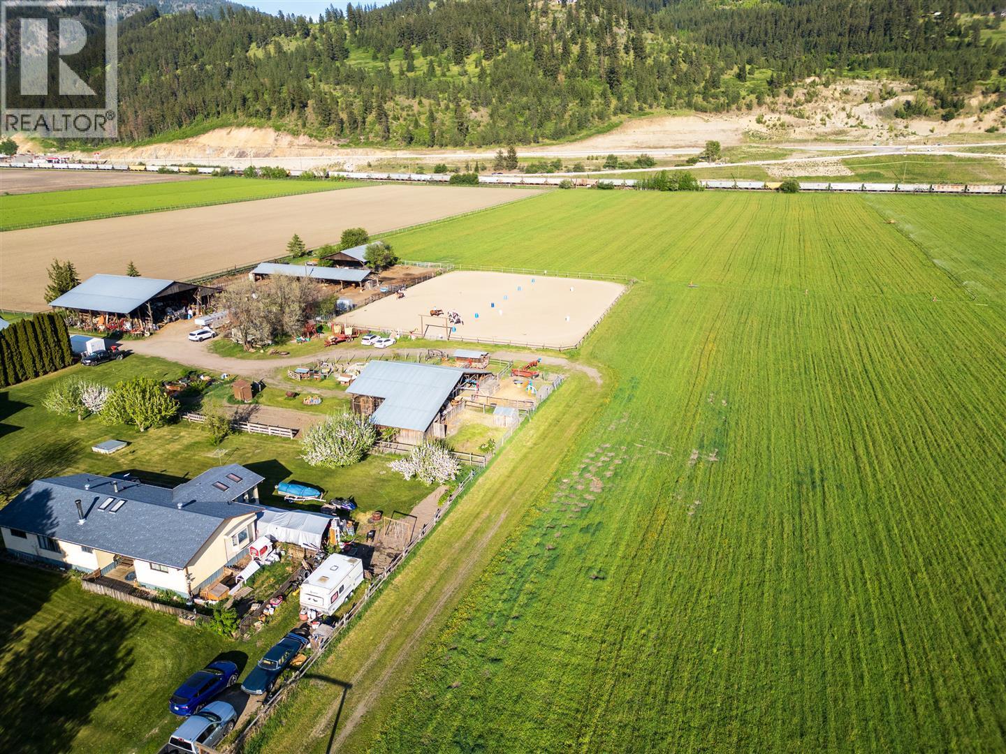 Photo 31 of 5976 Vla Road, Chase BC