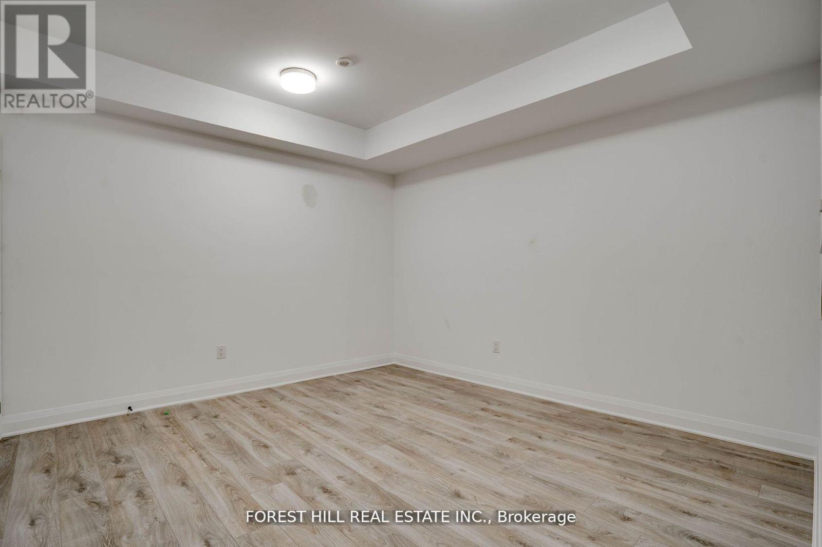 Photo 25 of 16 Chesley Street, Vaughan ON