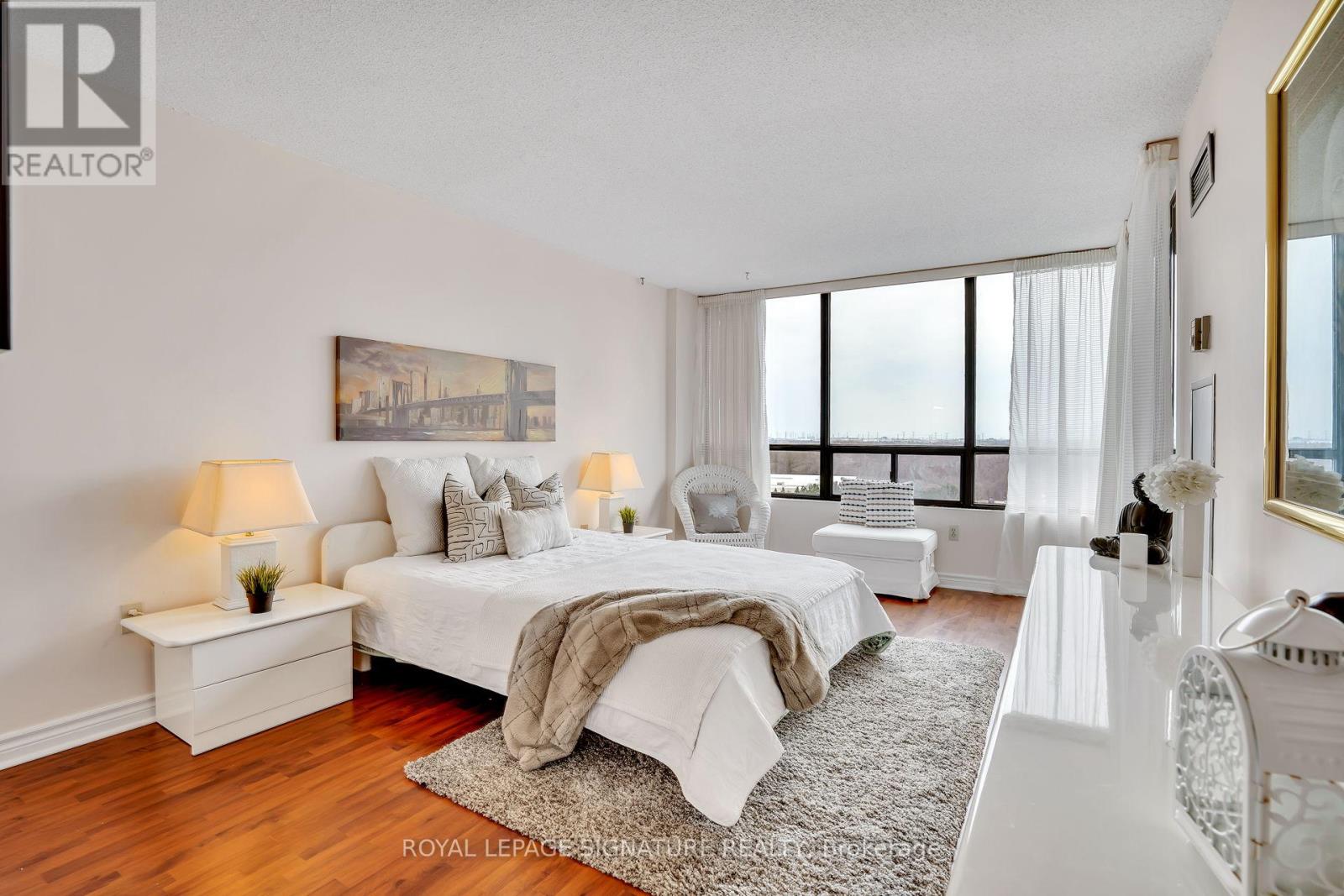 Photo 19 of 903 7440 Bathurst Street, Vaughan ON