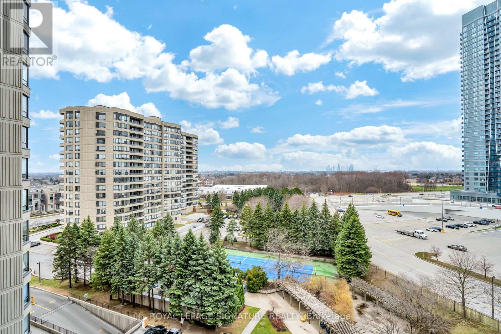 Photo 33 of 903 7440 Bathurst Street, Vaughan ON