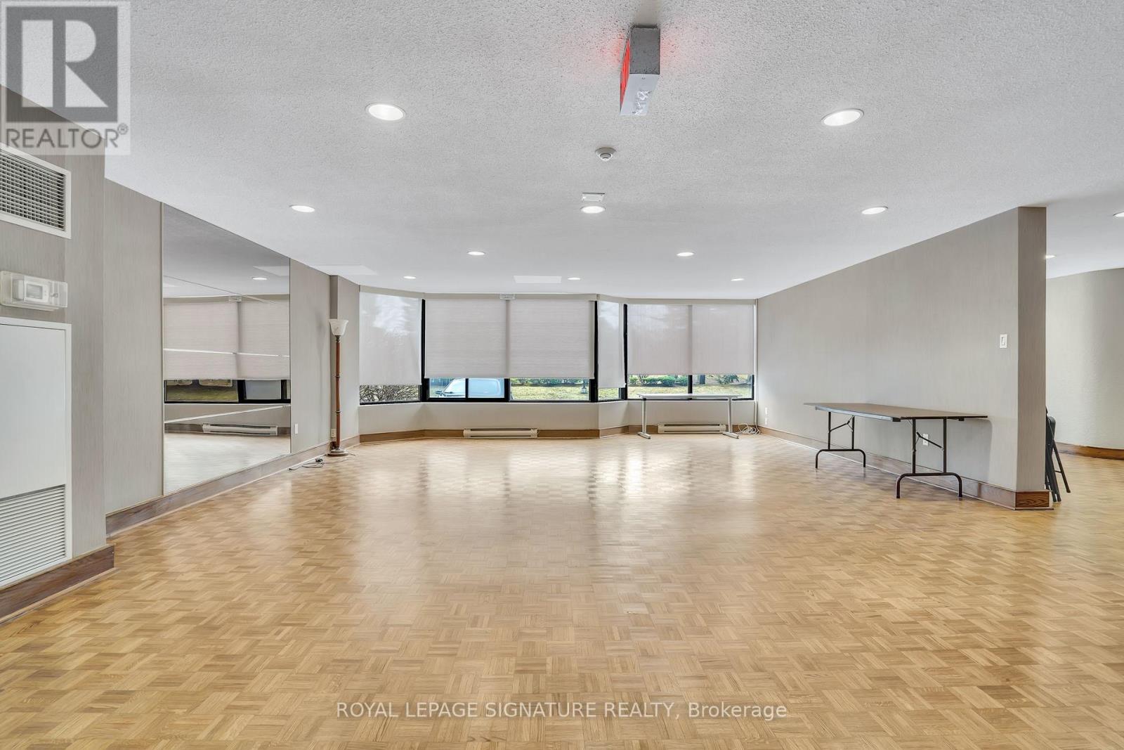 Photo 45 of 903 7440 Bathurst Street, Vaughan ON