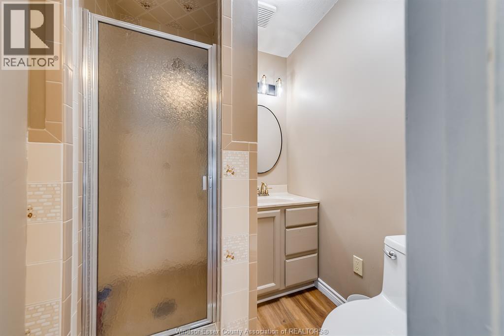 Photo 21 of 123 Dahinda Drive, Harrow ON