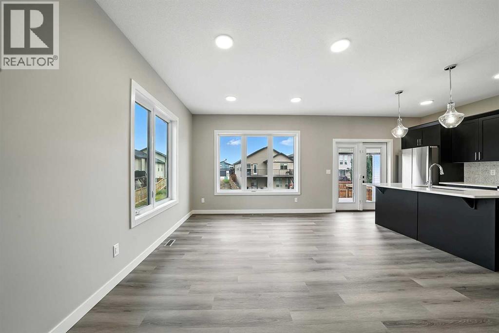 Photo 15 of 25 Murphy Close, Blackfalds AB