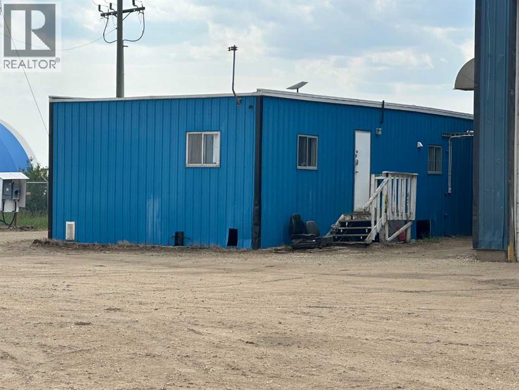 Photo 16 of 10350 144 Avenue, Clairmont AB