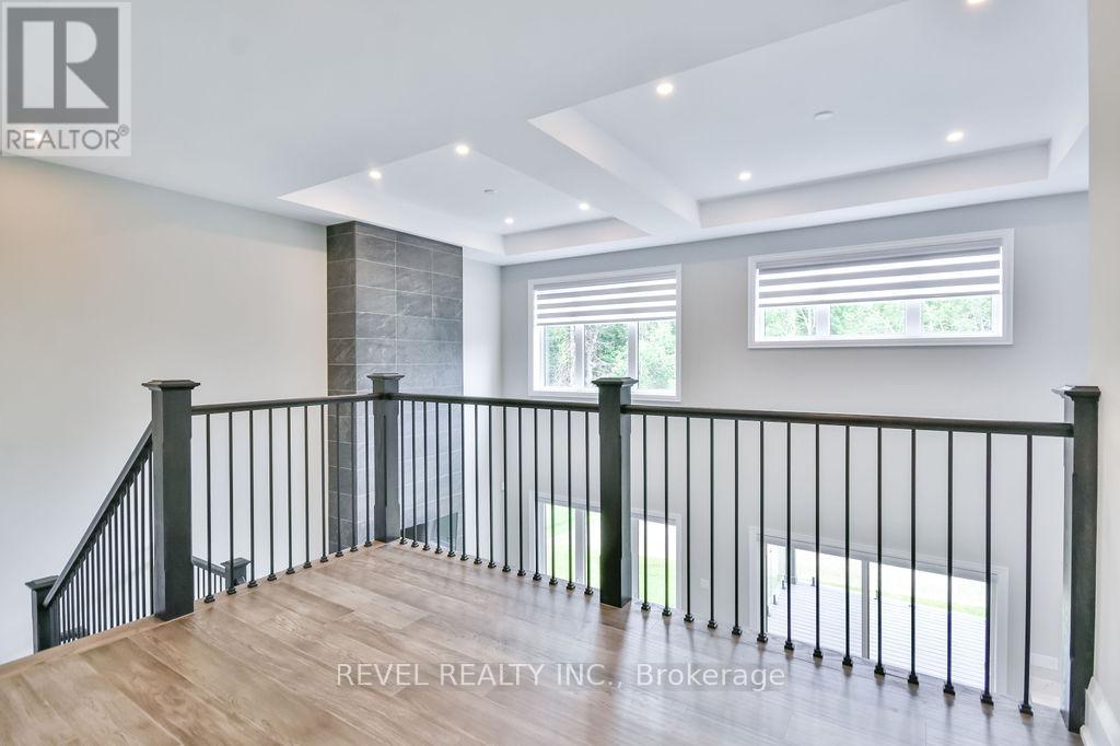 Photo 38 of 4 Clydesdale Court, Oromedonte ON