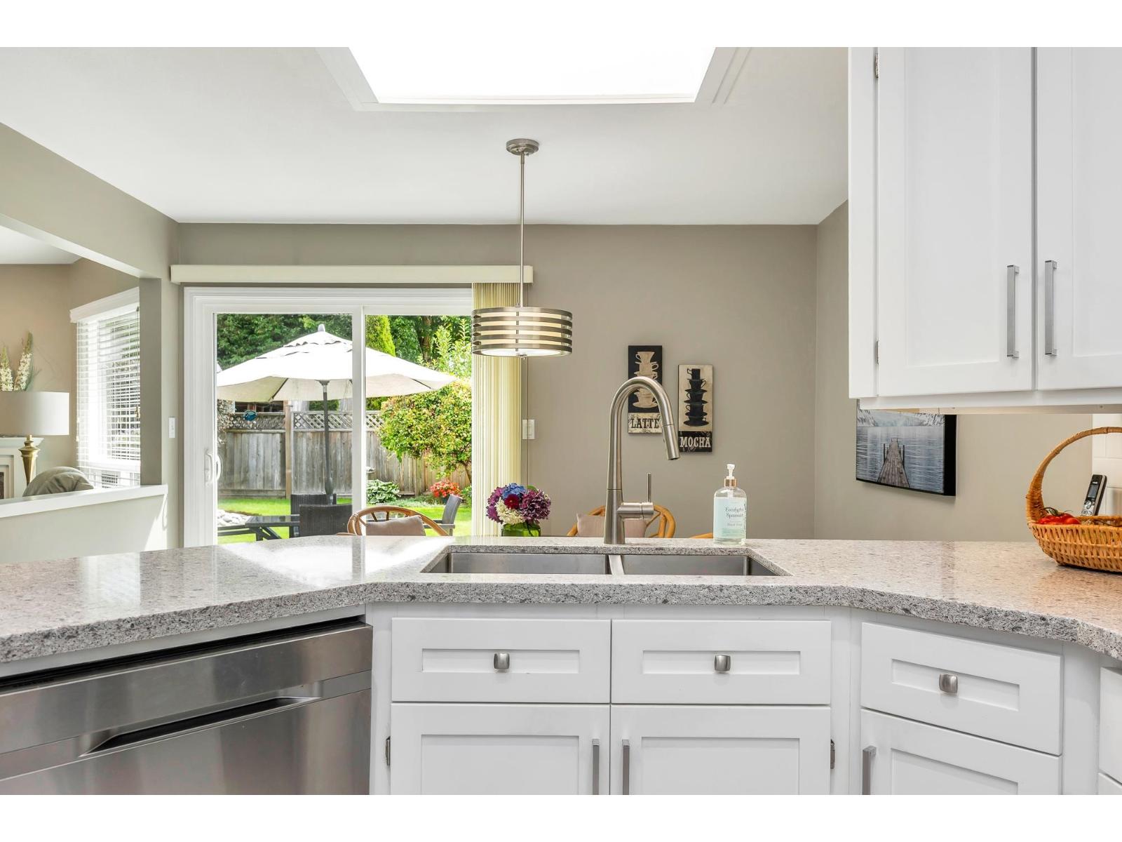 Photo 8 of 4582 217 B Street, Langley BC
