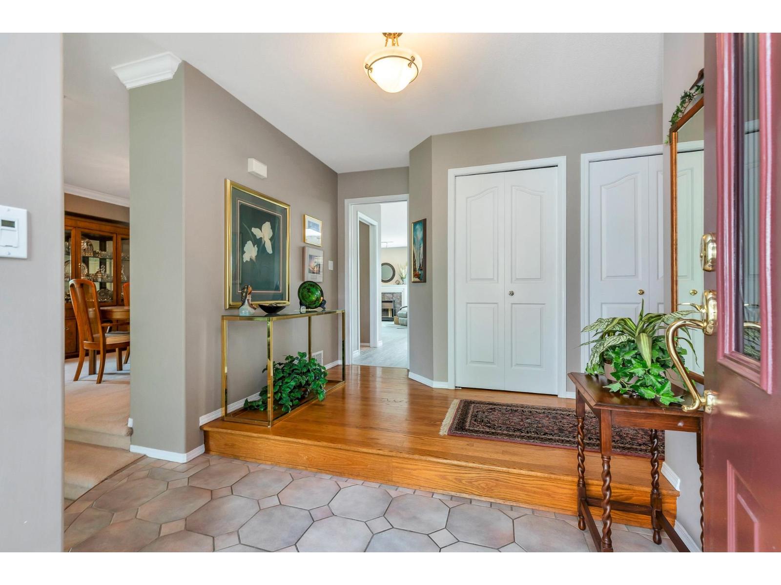 Photo 4 of 4582 217 B Street, Langley BC