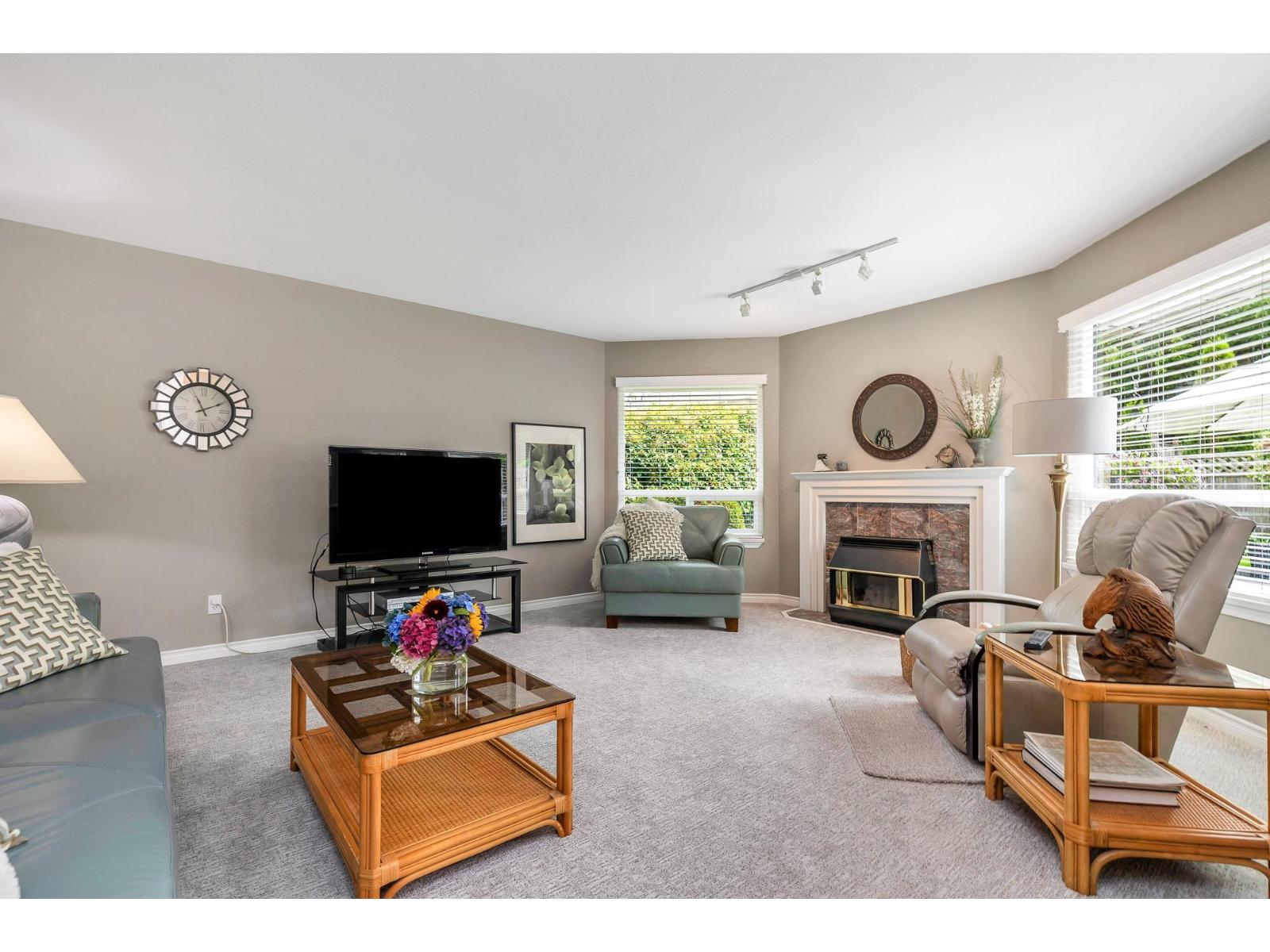 Photo 15 of 4582 217 B Street, Langley BC