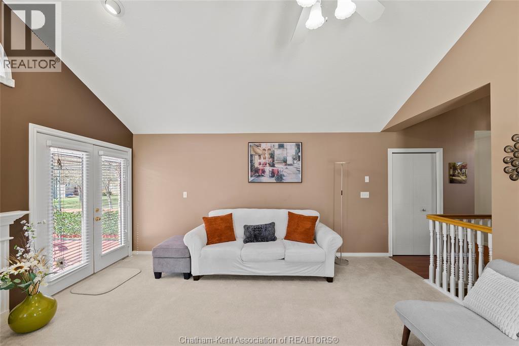 Photo 5 of 154 Semenyn Avenue Unit 24, Chatham ON