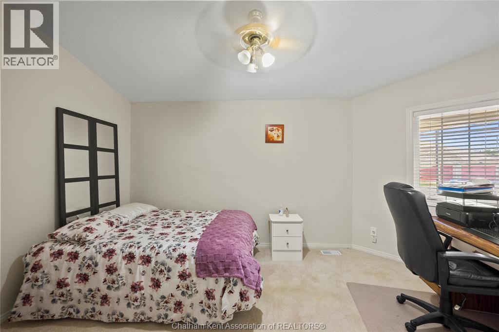 Photo 4 of 154 Semenyn Avenue Unit 24, Chatham ON
