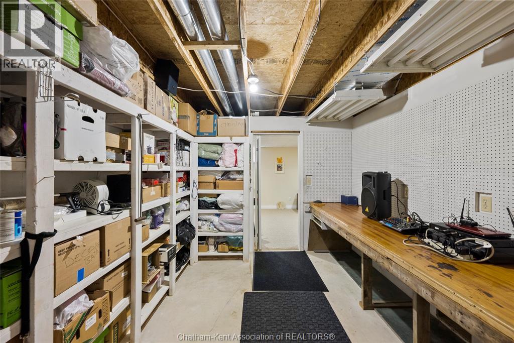 Photo 46 of 154 Semenyn Avenue Unit 24, Chatham ON