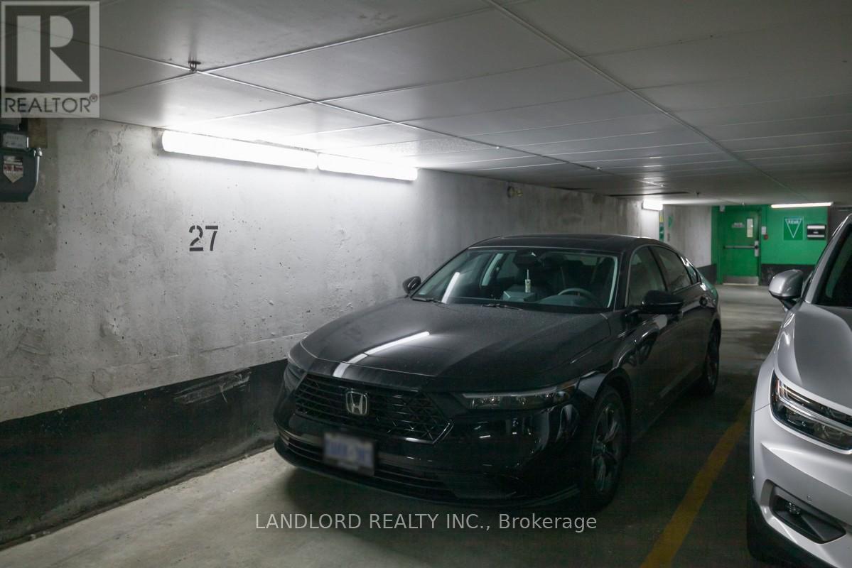 Photo 27 of Th 16 232 George Street, Toronto ON