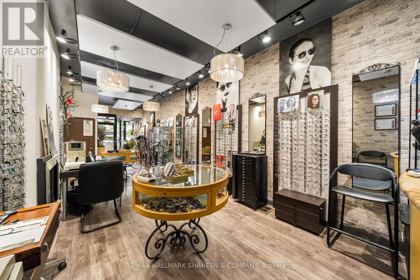 Photo 13 of 1126 Eglinton Avenue W, Toronto ON