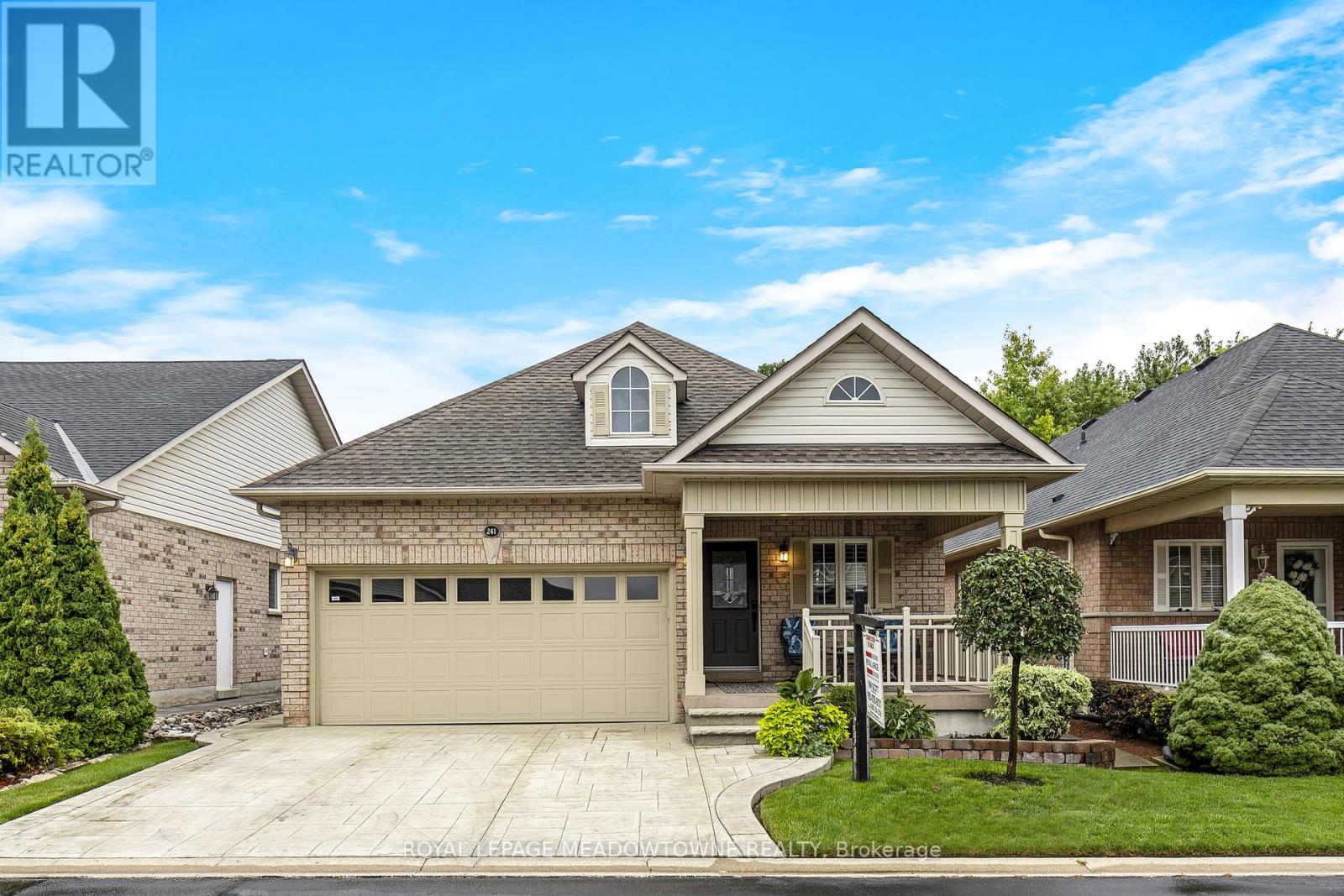 Photo 2 of 241 Ledwith Drive, Milton ON