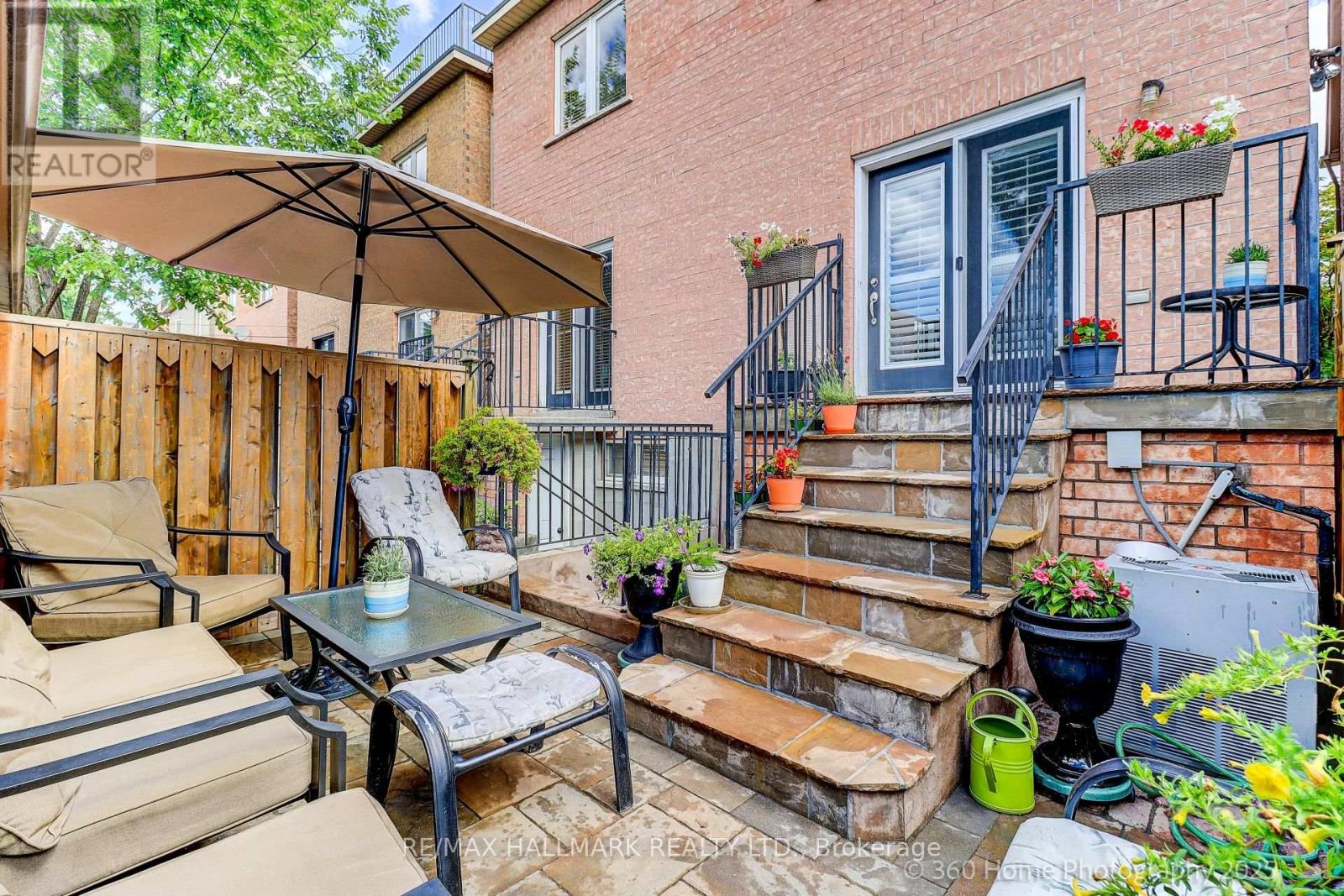 Photo 21 of 188 Rankin Crescent, Toronto ON