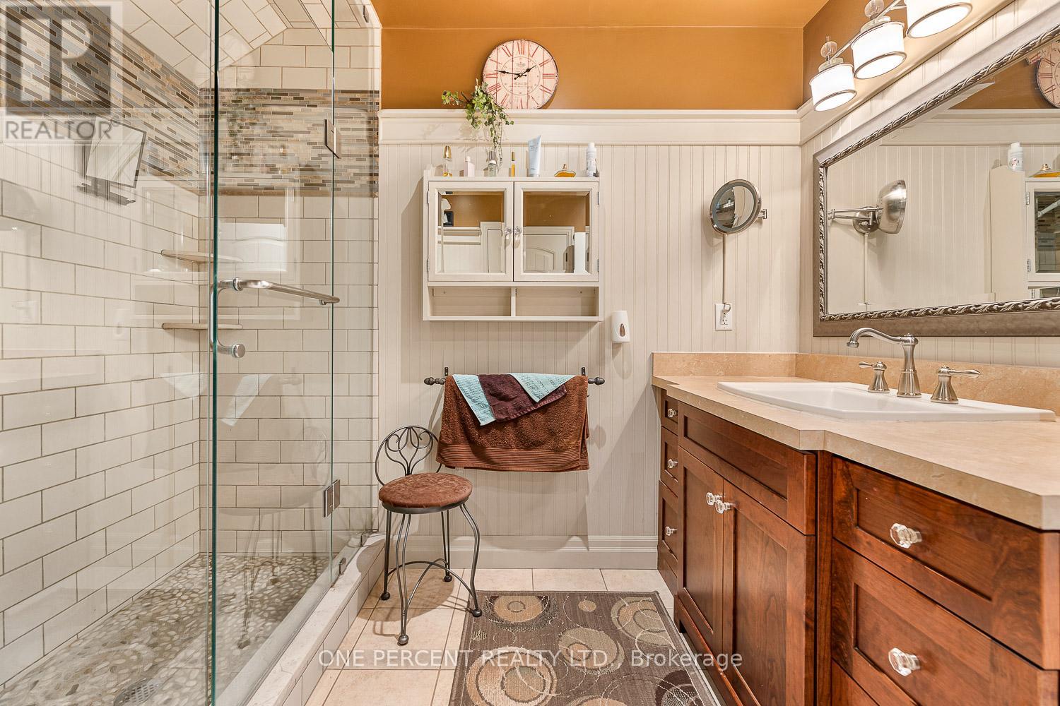 Photo 27 of 18234 Mississauga Road, Caledon ON