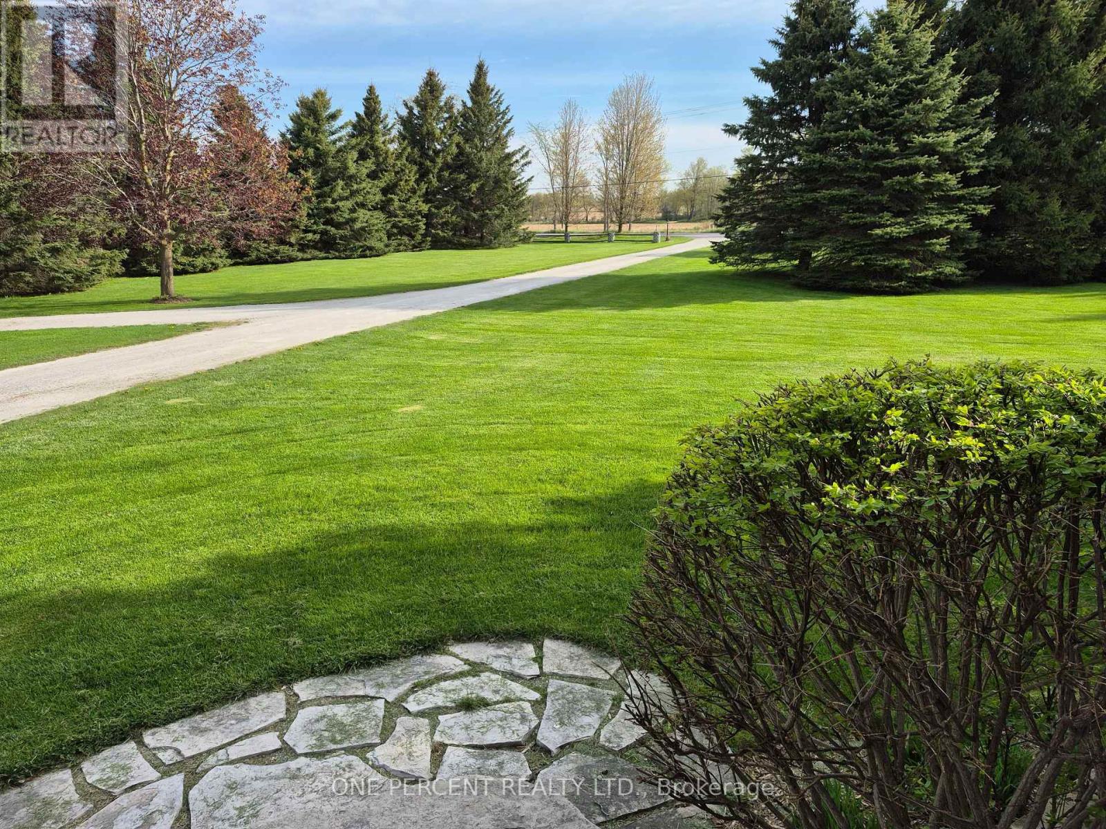Photo 9 of 18234 Mississauga Road, Caledon ON