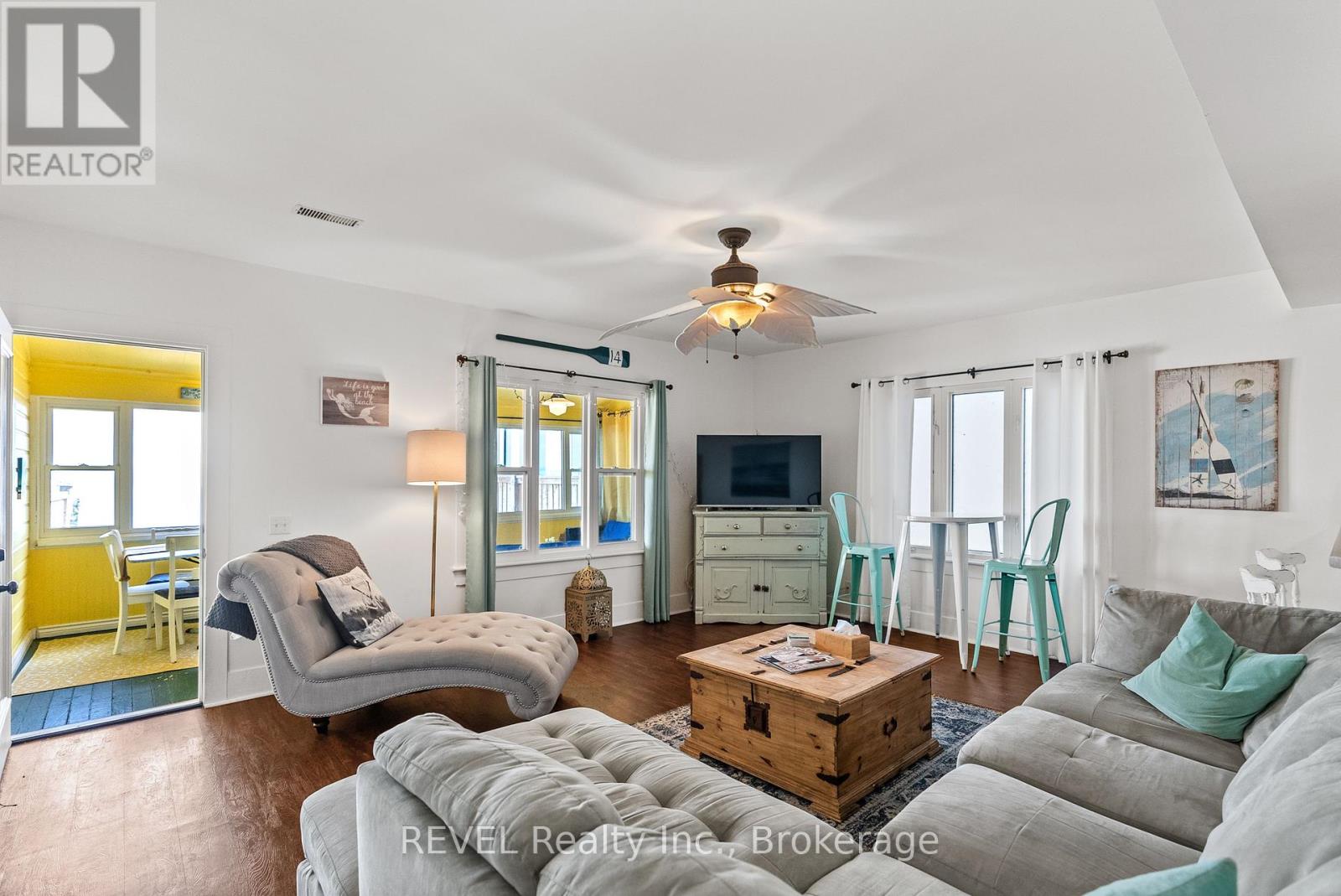 Photo 8 of 3819 Terrace Lane, Fort Erie ON