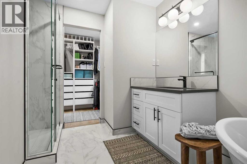 Single Family House Bungalow for Sale in   Avenue NW Silver Springs Calgary 